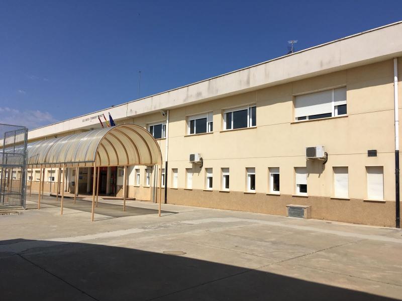 Fachada del Instituto de San Clemente (Cuenca). 